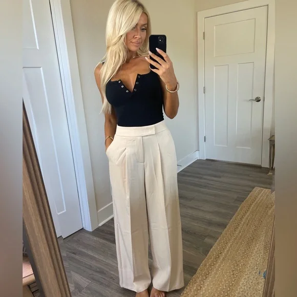 NWT High-Waist Wide Leg Cream Trousers - Picture 6 of 7